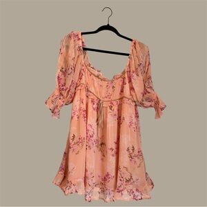 🌸 Free People Marney Babydoll Mini Dress
Size Small | 🍑 New With Tags